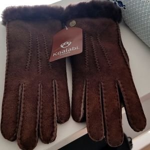UGG Sheepskin gloves